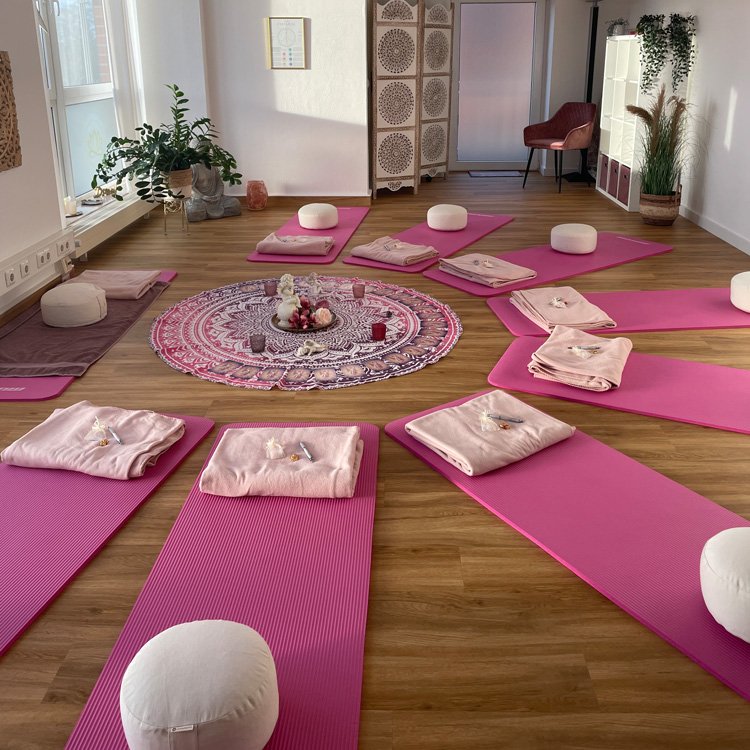 Laura Aschenbrenner – Raum für Yoga, Pilates und Workshops